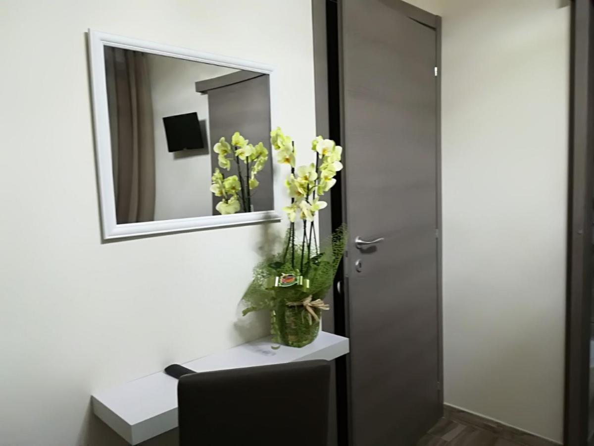 B&B Elisir Рим Екстериор снимка